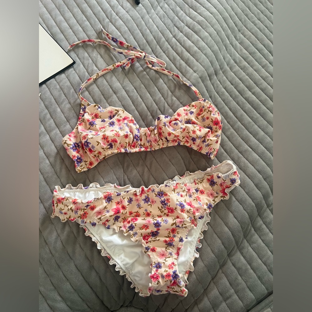 brand new floral bikini